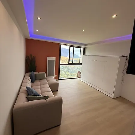 Au Pied Des Pistes *