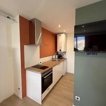 Au Pied Des Pistes *